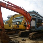 S4003 HITACHI EX200-3 SN 14C-85025